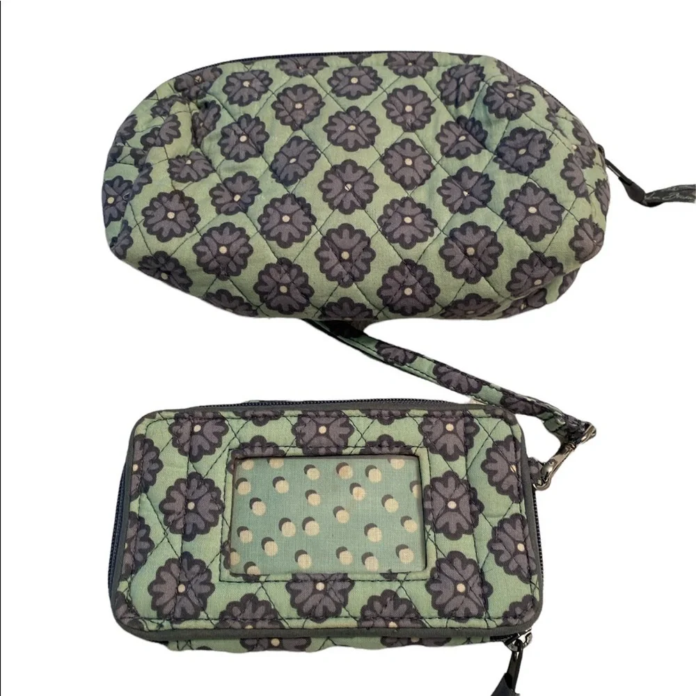 Vera Bradley lot of 2 wristlet and make up bag floral pattern possibly retired